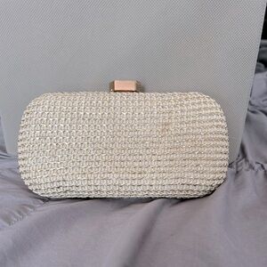 Contemporary Clutch